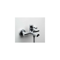 Смеситель для ванны WasserKRAFT Main с коротким изливом 4101
