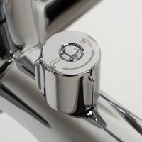 Смеситель для ванны WasserKRAFT Main с коротким изливом 4101