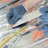 Металлизированная клейкая лента AVIORA 50 мм, 50 м 302-199