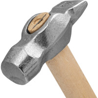 Слесарный молоток Без бренда 800 г,круглый боек,деревянная ручка 10243