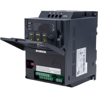 Преобразователь частоты IEK CONTROL-A310 380В, 3Ф 2,2 kW 5,1A CNT-A310D33V022TEZ