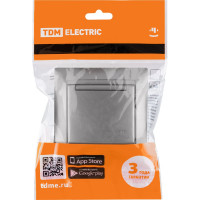 Розетка с защитной крышкой и шторками TDM ELECTRIC серебристый металлик, 2П+З 16А 250В IP44 серия "Лама" SQ1815-0214