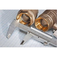 Штангенциркуль Strong 300 мм СTИ-62200300