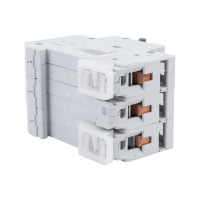 Автоматический выключатель СВЕТОЗАР ПРЕМИУМ 3-полюсный, 20 A, B, откл. сп. 6 кА, 400 В SV-49013-20-B