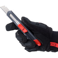 Канцелярский нож MAPED Франция Start 18 мм, фиксатор, корпус черно-красный, европодвес 235472