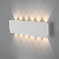 Настенный светильник Elektrostandard 40139 1 LED белый a055777