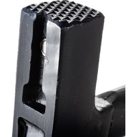 Gigant Молоток кровельщика 600г c фиберглассовой ручкой GRH 600