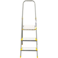 Алюминиевая стремянка Алюмет с анодированным покрытием профессиональная с широкими ступенями 3 ступени. Серия АS703