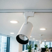 Светодиодный светильник Jazzway трековый PTR 0740 40Вт 4000К IP40 24град. WH белый 5017276