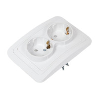 Двойная розетка c защитными шторками, белая 2П+З 16А TDM ELECTRIC Валдай SQ1804-0026