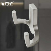Крючок MF R17, 2-х рожковый, никель матовый 10937v