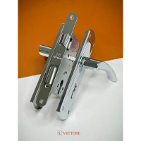 Врезной замок в комплекте с ручкой VETTORE 1423 cp хром 20273