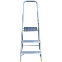 Алюминиевая стремянка Алюмет с анодированным покрытием профессиональная 3 ступени. Серия APA 7003