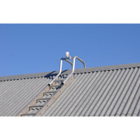 Коньковый крюк передвижной с роликом SevenBerg 4687202292240