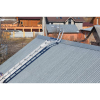 Коньковый крюк передвижной с роликом SevenBerg 4687202292240