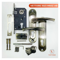 Врезной замок VETTORE 1023 AB m60Z в комплекте с ручкой и цилиндром, бронза 20288
