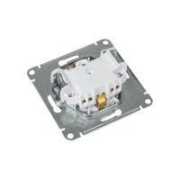 Розетка Systeme Electric AtlasDesign Бел с/з со шторками с выталк., 16А, механизм SE ATN000147