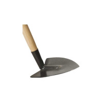 Мотыга остроугольная ООО Агростройлидер 140мм с черенком в сборе САД-10.04.2