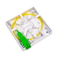 Оптическая розетка NIKOMAX укомплектованная, на 1 порт, SC/APC, SM 9/125 OS2, NMF-WO01SCAS2-CS-WT