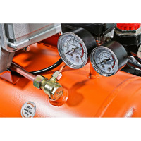 Воздушный компрессор 2000 Вт, 24 л, 8 бар, 210лмин, картон ВКС-9315С