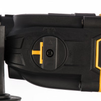 Перфоратор электрический rh-650-18, sds-plus, 650 вт, 2,0 дж, 3 плюс 1 реж.// denzel