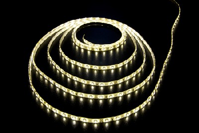 Светодиодная лента ledcraft smd 3528 4,8 ватт на метр 60 диодов на метр ip 65 теплый белый