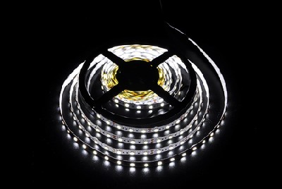 Светодиодная лента ledcraft smd 5050 15 ватт на метр 60 диодов на метр ip 33 холодный белый