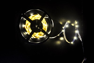 Светодиодная лента ledcraft smd 5050 7.2 ватт на метр 30 диодов на метр ip 33 теплый белый
