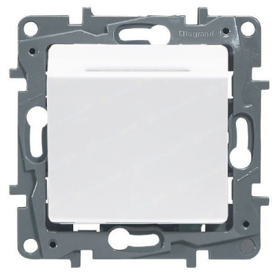 Выключатель карточный 1-кл. СП Etika 2А IP20 с выдержкой времени и подсветкой для гостиничных номеров механизм бел. IEK 672293