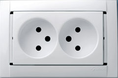 Розетка 2-м сп simon34 без заземл. бронз. simon 34457-36