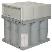 Конденсатор вакуум. станд. 10 квар с крыш. Leg V1040CB