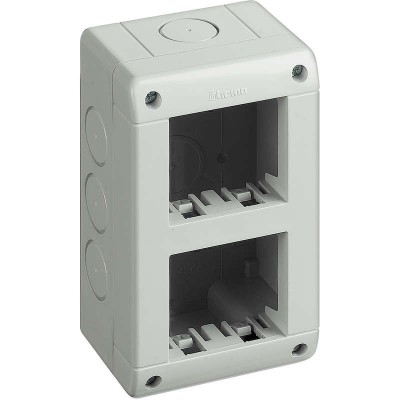 Корпус защ. IP40 2+2мод. верт. Leg BTC 25404/2V