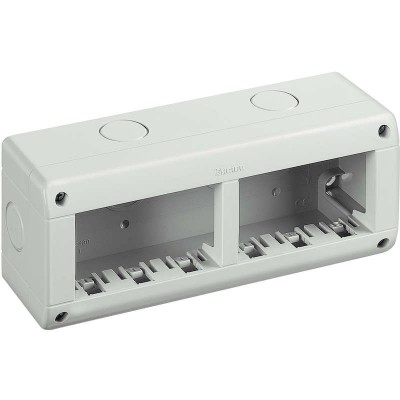 Корпус защ. IP40 3+3мод. Leg BTC 25406