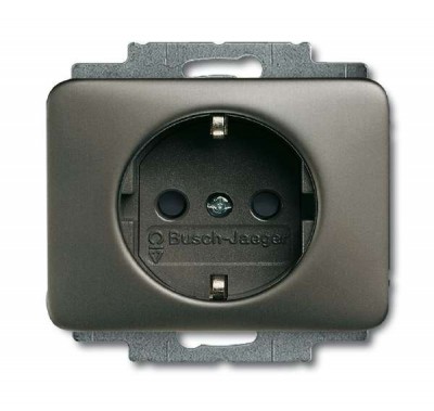 Розетка Schuko Alpha nea 16А 250В защ. шторки платина ABB 2013-0-4458
