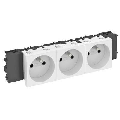 Розетка 3-м Modul45connect STD-F0C AL3 16А 250В 0град. франц. стандарт алюм. лак OBO 6120582