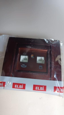 Розетка компьютерная + телеф. Zena RJ45 CAT6 + RJ11 тем. орех ABB 500-012900-249