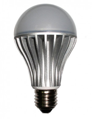 Лампа светодиодная энергосберегающая 