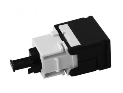 Розетка компьютерная ZE311 RJ45 пластик. ABB 2CPX038612R9999