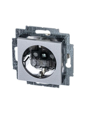 Розетка Levit с заземл. с защ. шторками 16А серебр./дым. черн. ABB 2CHH203457A6070