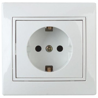 Розетка 1-м СП Plano 1-202-01 16А IP20 250В 2P+E Schuko бел. Intro Б0027609