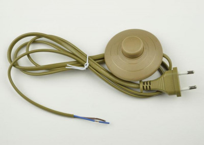 Шнур сетевой UCX-C20/02A-170 BROWN с вилкой и выкл. (напольный) 2А 500Вт 1.7м корич. Uniel UL-00004436