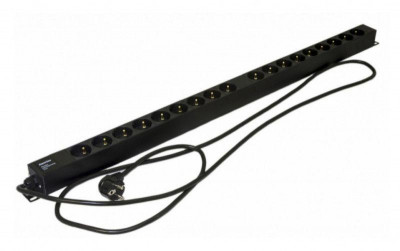 Блок розеток вертик. 18 розеток Schuko кабель питания 2.5м (3х1.5мм2) с вилкой Schuko 16А 250В 950х44.4х44.4мм (ДхШхВ) сталь SHE-18SH-2.5EU черн. Hyperline 396995