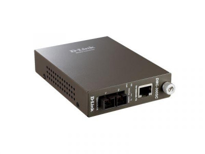 Медиаконвертер DMC-300SC/D8A (1 порт 10/100Base-TX; 1 порт 100Base-FX + разъем SC для многомод. оптич. кабеля (до 2км) D-link 134900