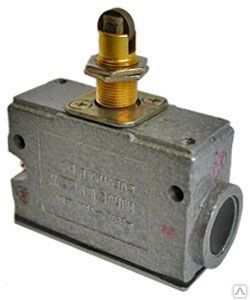 Микровыключатель МП 1313 У2 исп.01 IP54 толкатель с продольным расположением ролика комбинир. винт Электротехник ET006825