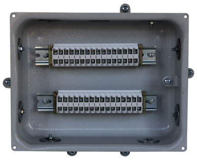 Коробка клеммная КЗНА-32 У2 32 зажима IP54 (заглушка резиновая 