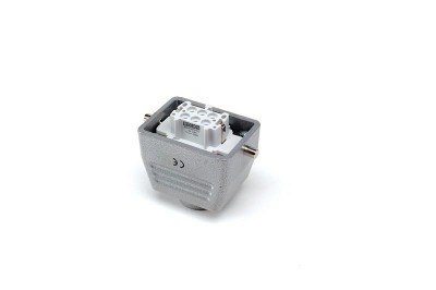 Розетка 6п 16А EMAS EBM06PU30