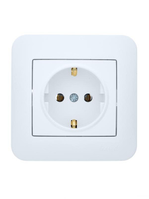 Розетка 1-м СП ASTI 16А IP20 с заземл. термопласт в сборе бел. LEZARD 7081-0202-122B