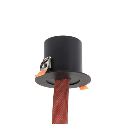 Основание встраиваемое с возможностью подачи питания треку-ремню Belty Base 100х72мм монтажн. D90мм IP20 не вмещает блок питания алюм. черн. DENKIRS 723186