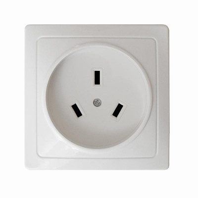 Розетка 1-м ОП 32А 250В IP20 2P+N для плиты с заземл. бел. Universal 5314