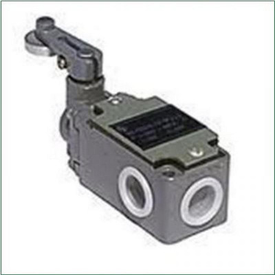 Выключатель путевой ВП-15К21Б131-54У2.1 1НО 10А IP54 рычаг с роликом полумгновенного действия A8014-02838193